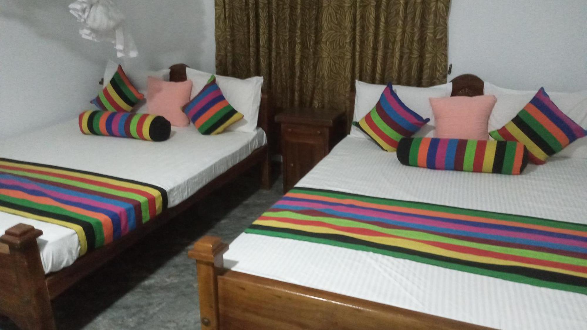 Iduwara Guest Privatunterkunft *